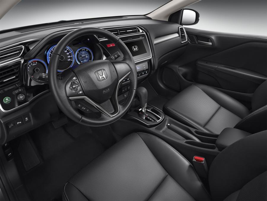  Honda Greiz 2015 года  (фото 2 из 16)